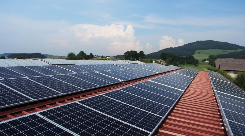 Comment réussir l'installation de panneaux solaires chez soi ?