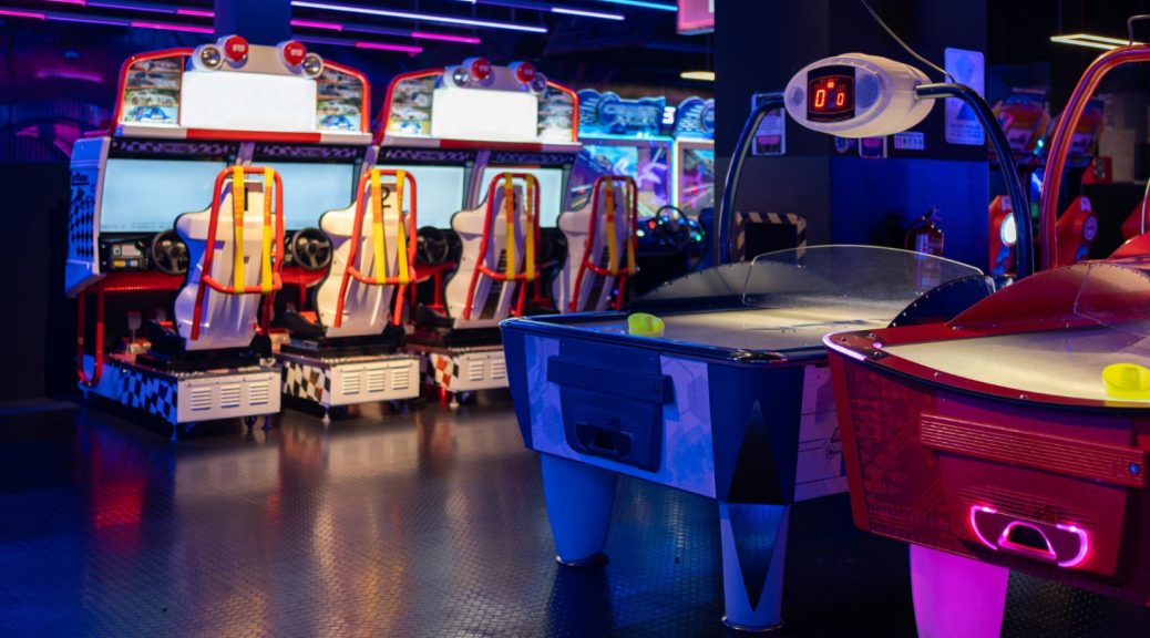 Pourquoi choisir une salle d'arcade privée pour un anniversaire ?