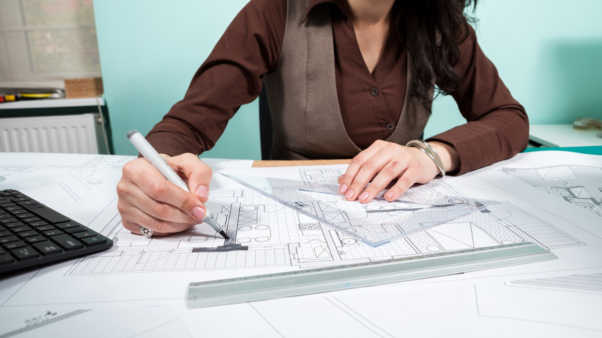 artisan et plans de maison